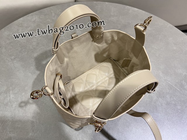 Dior专柜新款迪奥小号Toujours手袋牛皮超大藤格纹休闲女包 djfk1233